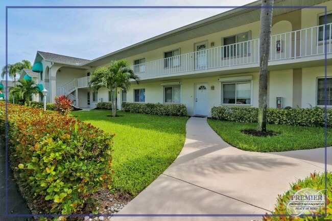 Building Photo - ***SAPPHIRE LAKES*** 3 BEDS/2 BATH*** FURN...