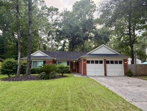 Building Photo - 36 Silver Elm Pl