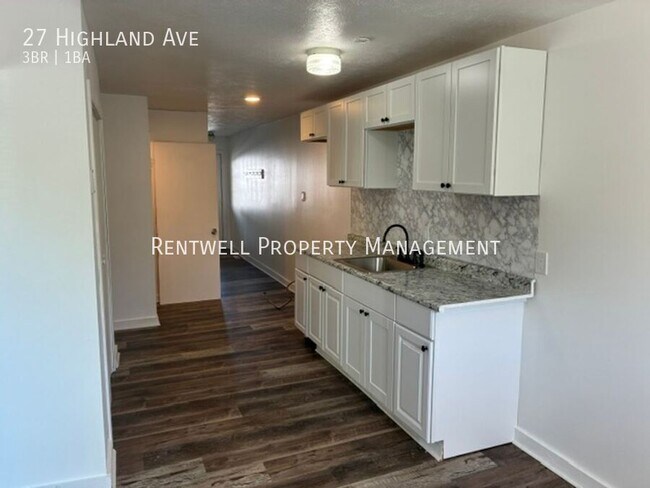Foto del edificio - 27 Highland Ave