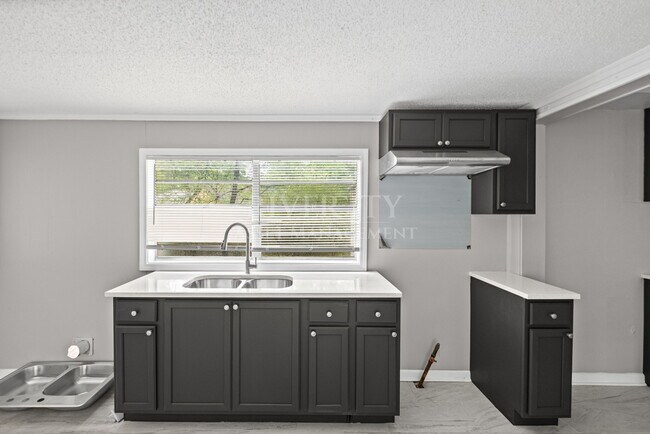 Foto del edificio - 4078 Dunn Ave