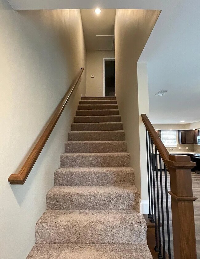Foto del edificio - 225-235 Bradford Ln