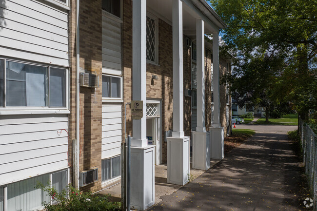 12-Unit Multifamily - Butler Apartments