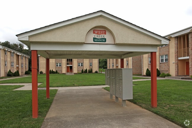 West Creek Manor Apartments Roanoke, VA