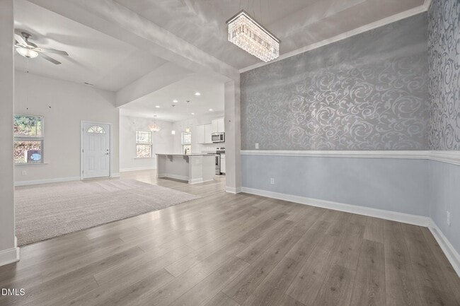 Building Photo - 75 Rolling Waters Ct