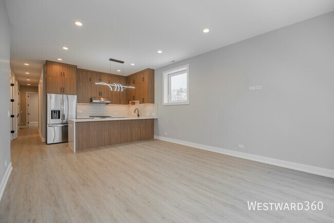 Foto del edificio - 3738 S Calumet Ave