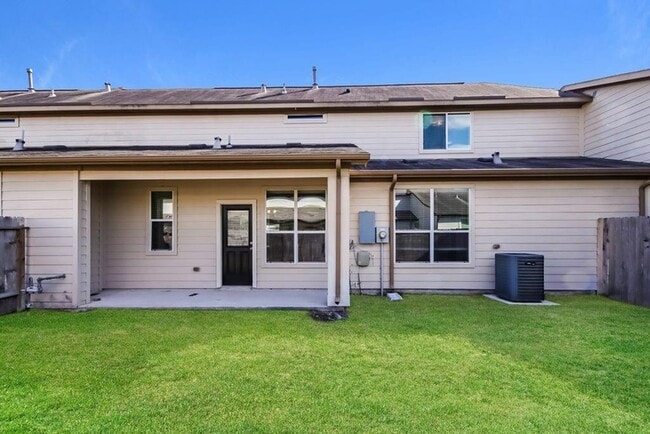 Building Photo - 12407 Dona Lane