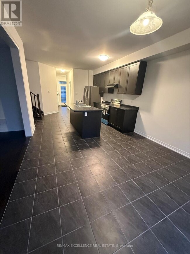 Building Photo - 116 Velvet Wy