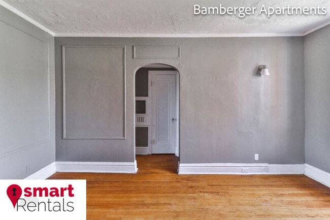 Building Photo - 3864 Bamberger Ave