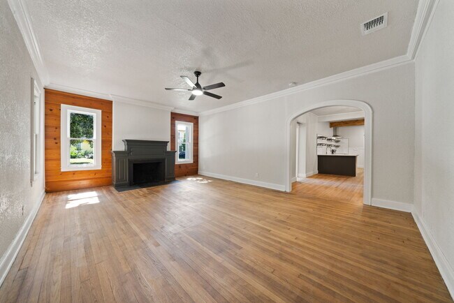 Foto del edificio - 603 E Evergreen St