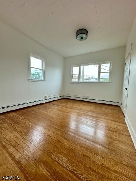Building Photo - 307 Amity St