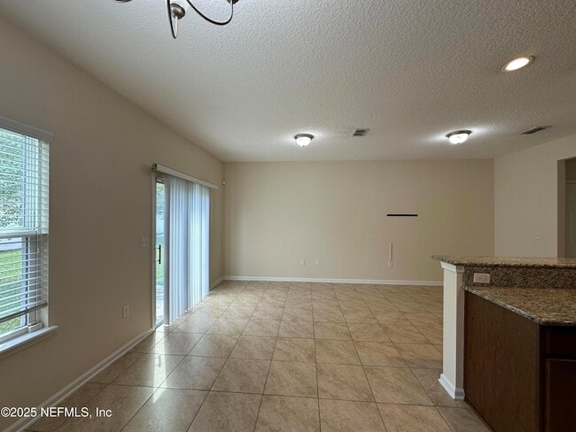 Building Photo - 111 Moultrie Village Ln