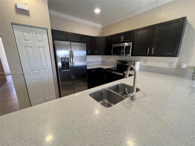 Foto del edificio - 11561 SW 248th Terrace