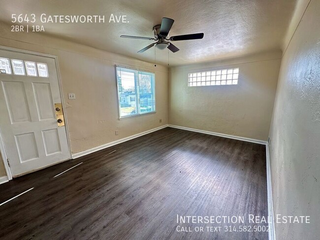 Building Photo - Section 8 Approved - Updated 2Bed/1Bath in...