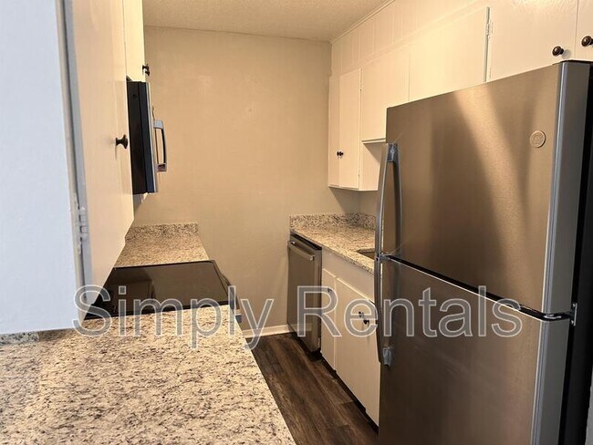 Foto del edificio - 403 Main St