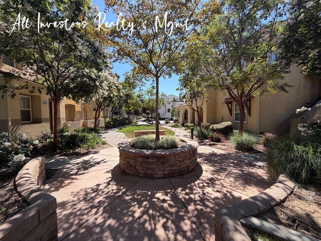 Foto del edificio - 44972 Bellflower Ln