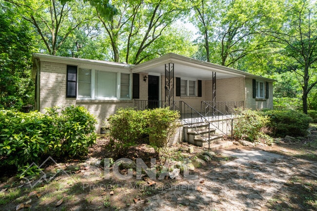 Building Photo - 72 Swindle Dr