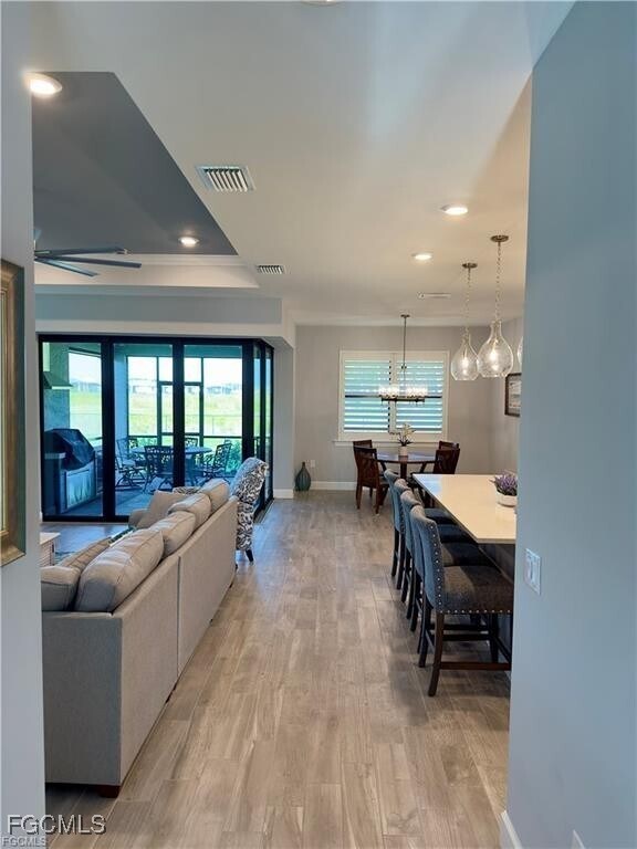 Foto del edificio - 20285 Napa Loop