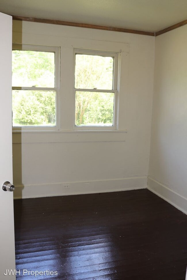 Building Photo - 4 br, 2 bath House - 6101 Southern Ave