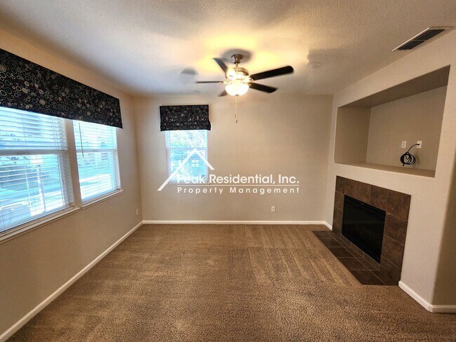 Building Photo - Wonderful 3bd/2.5ba Natomas Home!