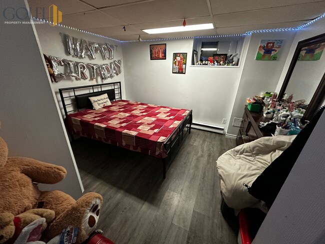 Photo du bâtiment - 257 Main St W