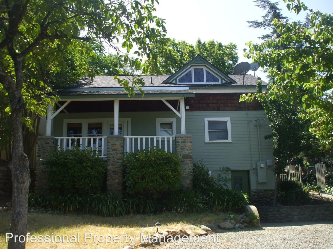 Primary Photo - 504 Sutter St