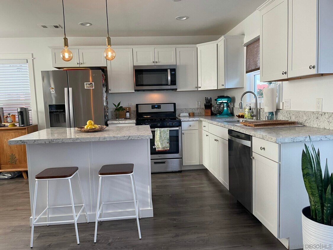 Foto principal - 4642 34th St