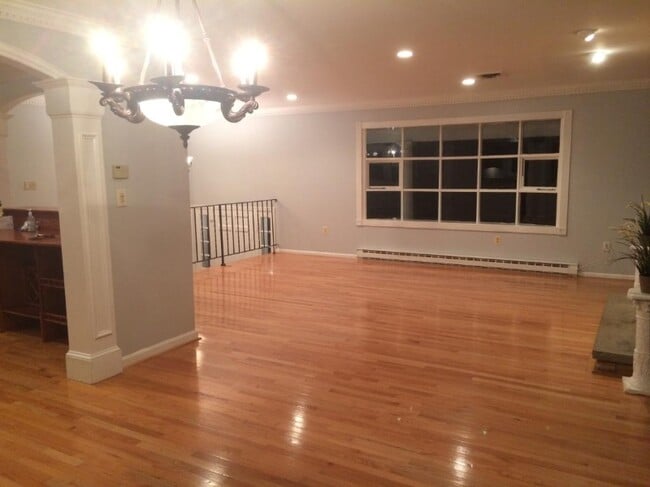 Foto del edificio - 10316 Georgetown Pike