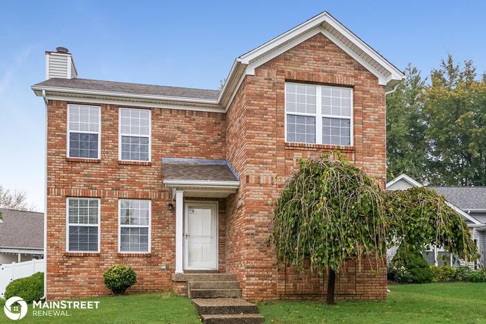 Primary Photo - 10503 Parkerwood Pl, Louisville, KY 40229