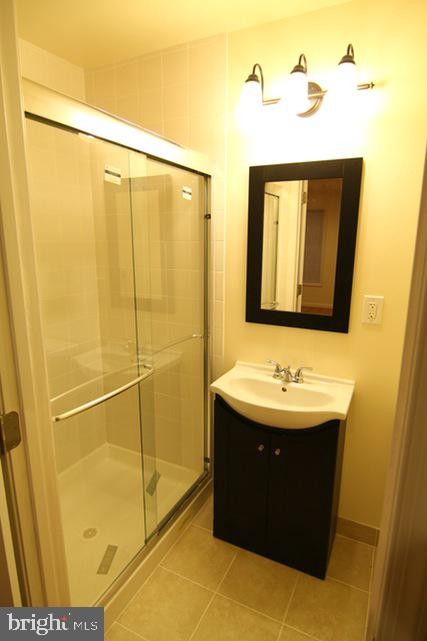 Foto del edificio - 7710 Valley Oak Dr