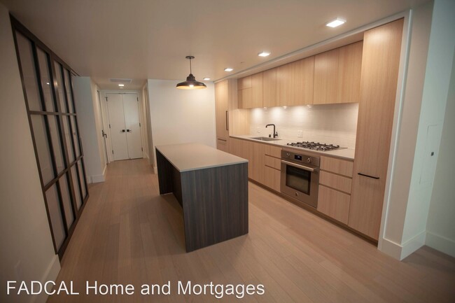 Building Photo - 2 br, 2 bath House - 950 Tennessee St #107