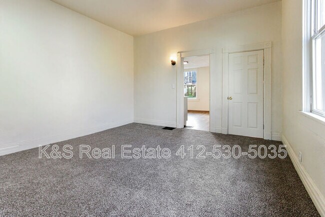 Building Photo - 5816 Smithfield St