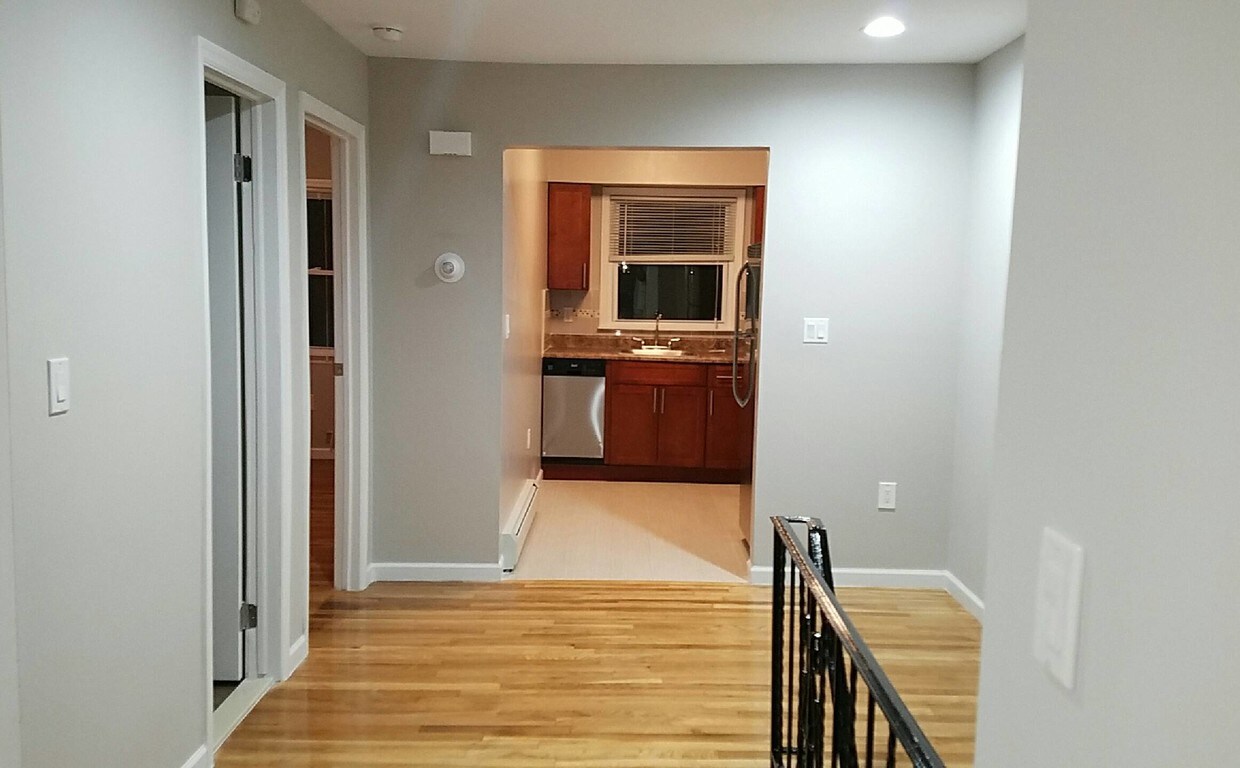 Foto principal - 616 Mill St