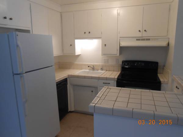 Kitchen - 6705 Greenback Ln