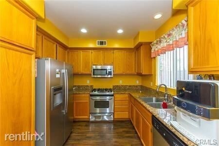 Foto del edificio - 4 br, 3 bath House - 6200 Jasmine Way