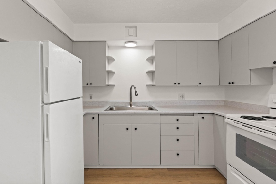 Foto principal - 11725 E Alki Ave