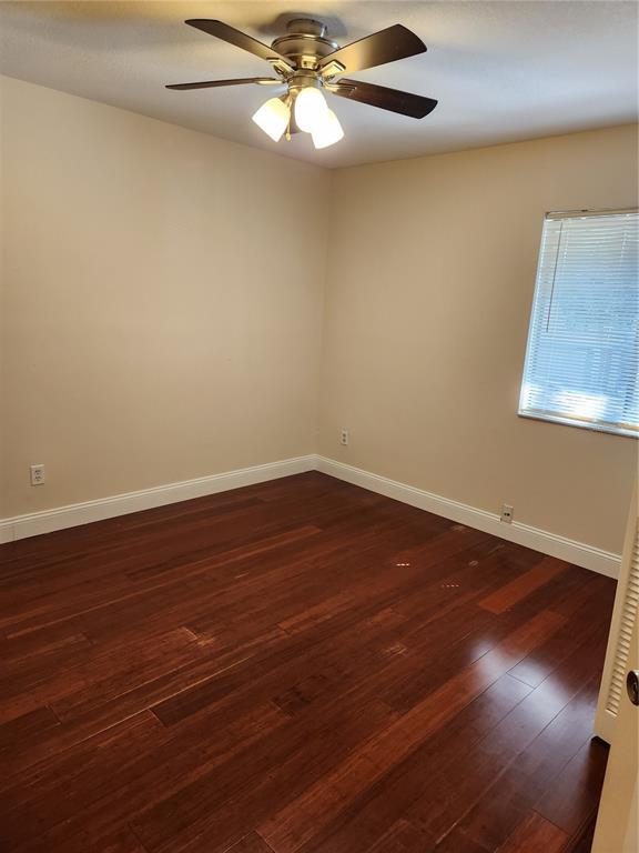 Building Photo - 213 Heron Bay Cir