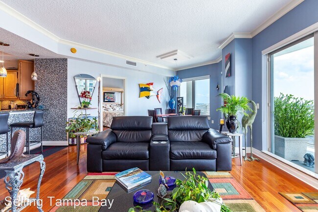 Foto del edificio - 1209 E Cumberland Ave