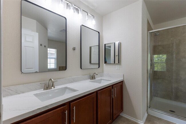 Foto del edificio - 24642 Folkstone Cir