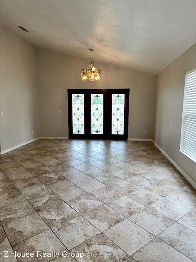 Building Photo - 3 br, 2 bath House - 13542 Crystal River Dr.