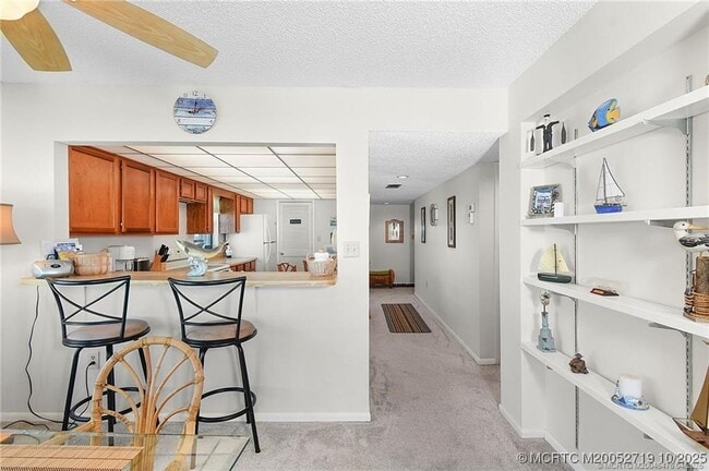 Building Photo - 10200 S Ocean Dr