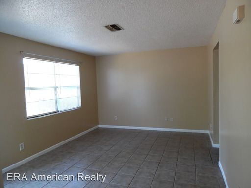 Building Photo - 7635 W Fern Pl