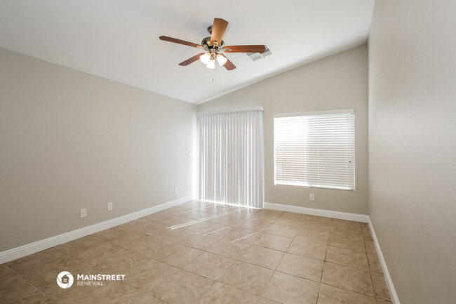 Building Photo - 6489 Duck Hill Springs Dr