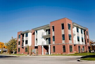 Building Photo - 105 W 100 S