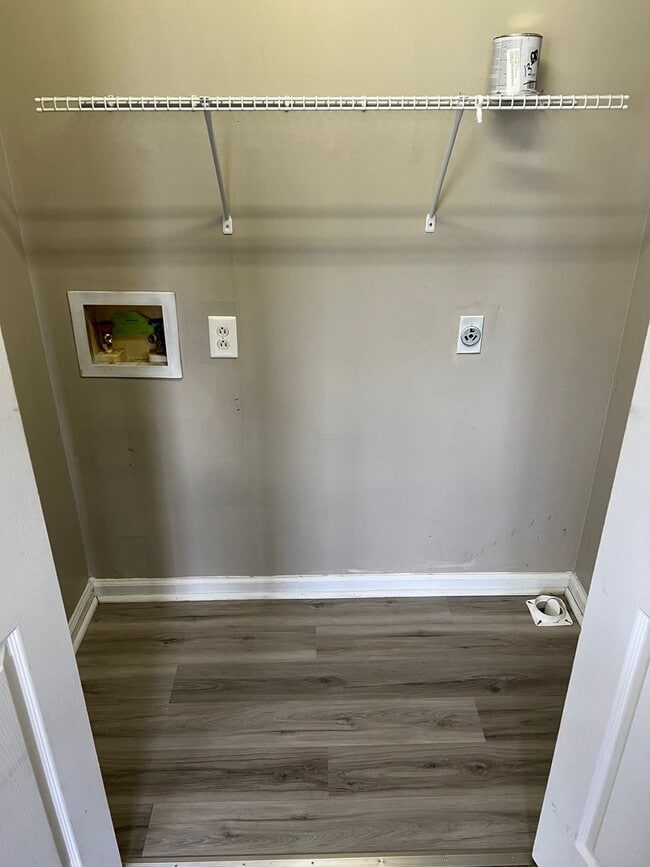 Foto del edificio - 3 Bedroom Home close to I24