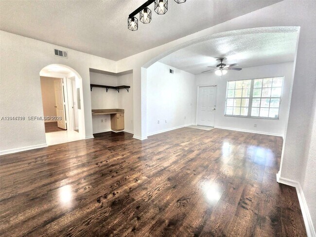 Foto del edificio - 2209 Belmont Ln