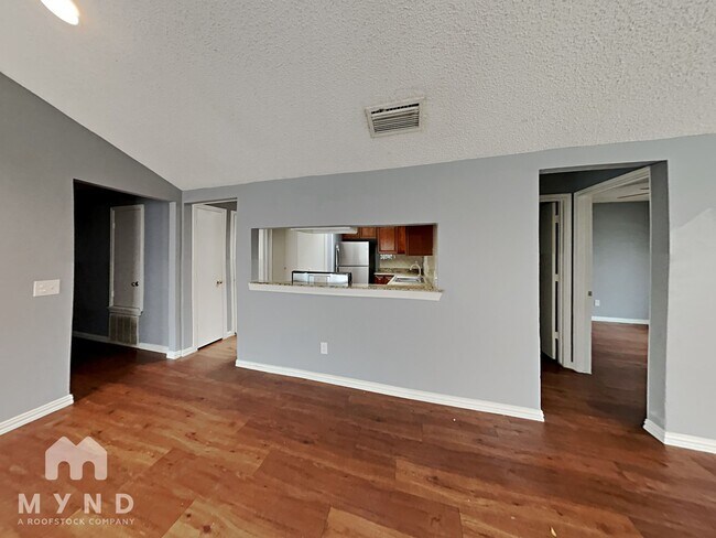 Building Photo - 11831 Garden Terrace Dr