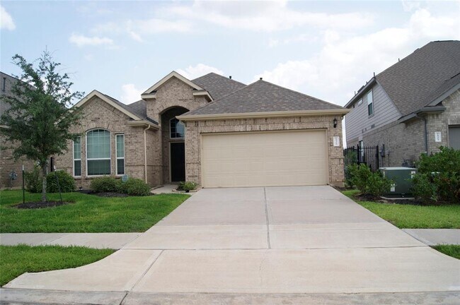 Foto del edificio - 24319 Bello Everett Lake Dr