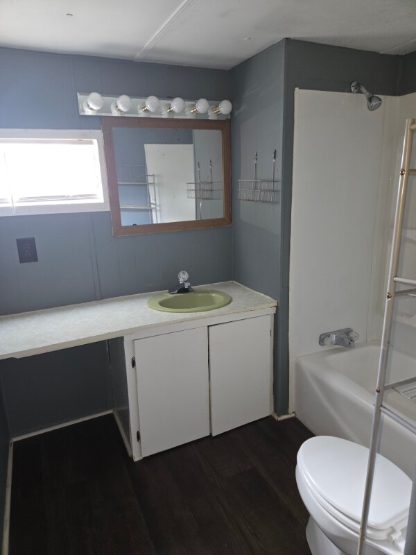 Foto del edificio - 104 Hickory Ln