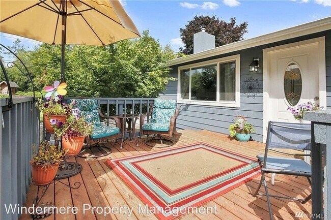 Building Photo - 3 br, 1 bath House - 14451 Clayton Road SE