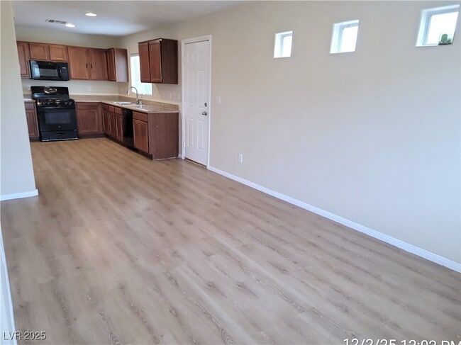 Foto del edificio - 4195 Story Rock St